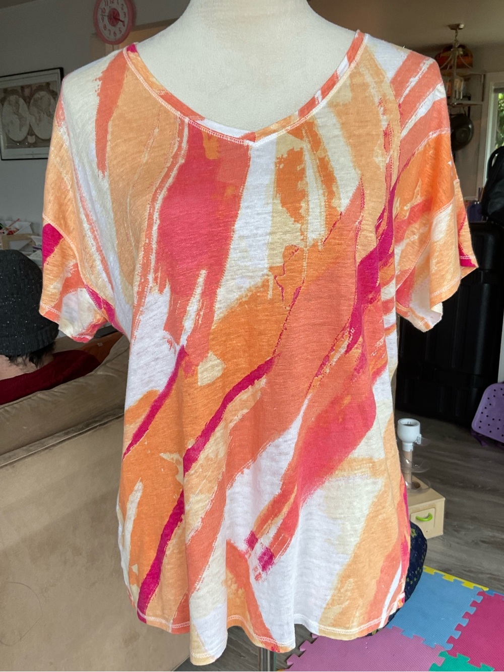 🍊Chico's 100% Linen Abstract Brushstroke V-Neck Top Medium Boho Artsy
